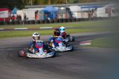 BLUE SHOCK RACE SPORTA ELEKTROKARTINGU TRENIŅI BĒRNIEM